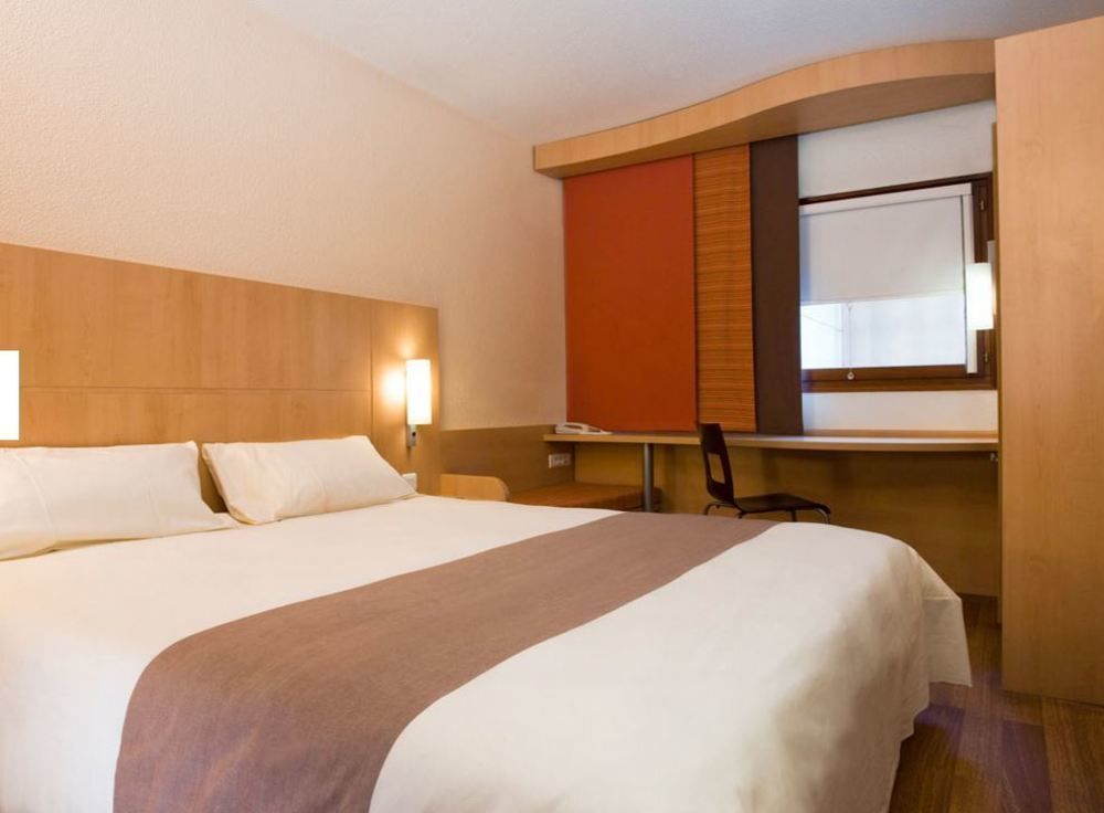 B&B Hotel Lille Roubaix Centre Grand-Place Exterior foto